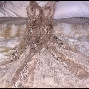 Wedding guest dress Like New perfect Condition Sz8 SUEWONG